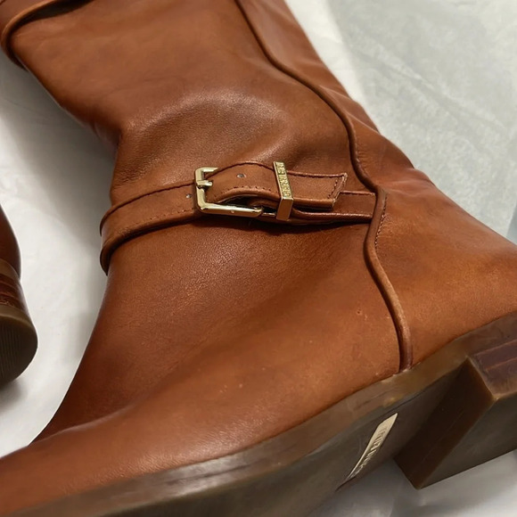 Gianni Bini Pre owned Moto Boots size 8 boots. Leather is full of character! - Picture 4 of 5